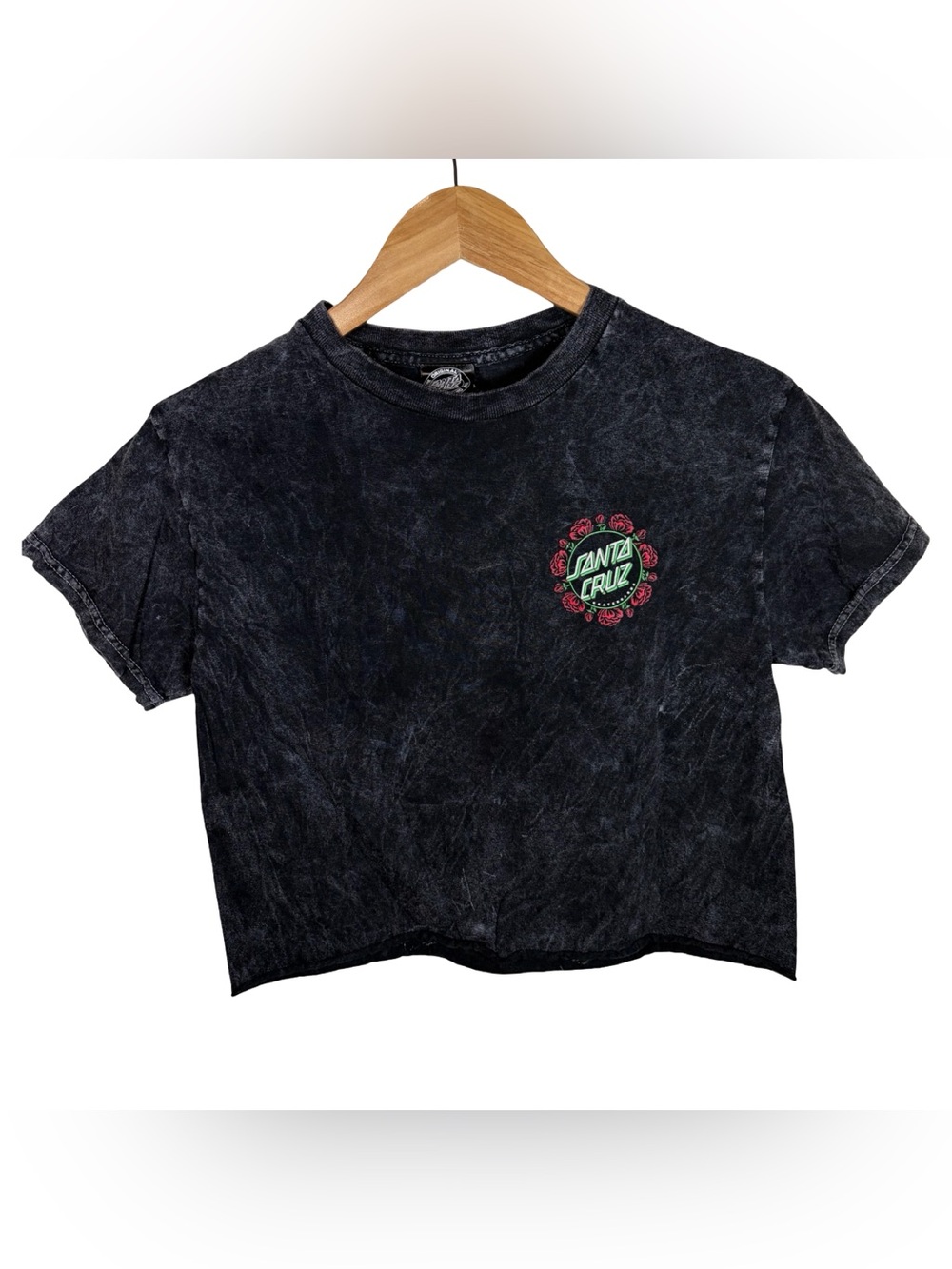 Santa Cruz Skateboards womens Black Washed Logo Crop Tee